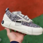 x VESSEL Pixel Light Black