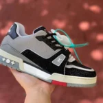 LOUIS VUITTON Trainer Black Grey