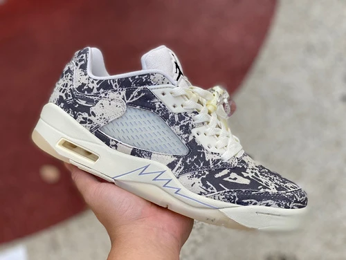 Air Jordan AJ5 Coconut Milk Graffiti Retro Sneakers DA8016-100