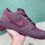 Nike SB Dunk Low Premium Valentine's Day FN0619-600