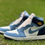 Air Jordan 1 High OG WMNS First in Flight White Blue Sneakers FD2596-400