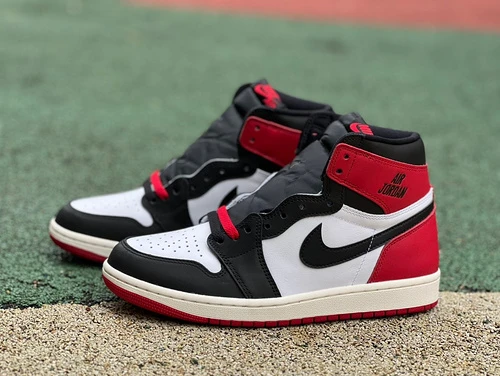 Air Jordan 1 New Black Toe  DZ5485-106