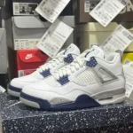 Air Jordan 4 Midnight Navy