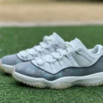 Air Jordan 11 Year of the Snake White Purple Black Basketball Shoes HQ7000-001