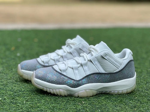 Air Jordan 11 Year of the Snake White Purple Black Basketball Shoes HQ7000-001