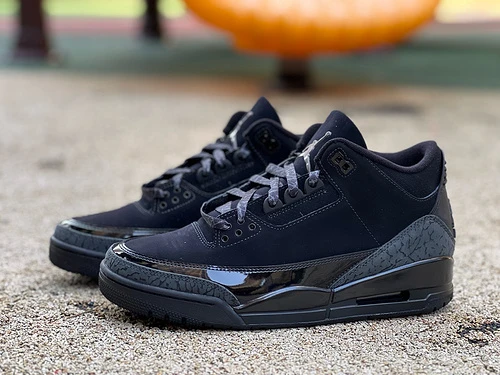 Air Jordan 3 Black Cat Black Cracked Leather RN Version CT8532-001