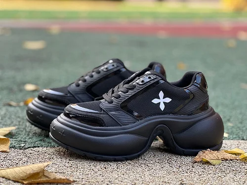 SMFK FUTURE RIPPLE Black Platform Shoes