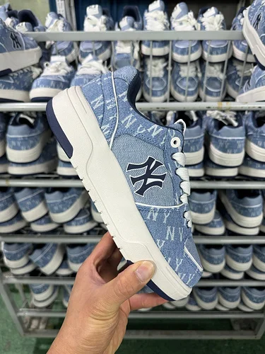 MLB NY Print Denim Blue Chukky Classic Shoes