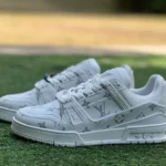 LOUIS VUITTON Trainer White Grey Shoes