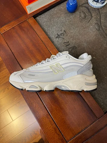 New Balance 1000 White Grey Shoes M1000AC1