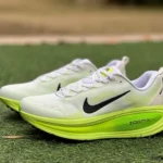Nike Vomero 18 White Green Running Shoes HM6803-100