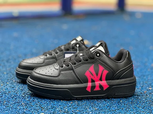 MLB Black Pink NY Print Chukky Classic Shoes