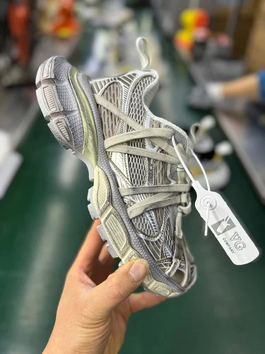 VG Version Balenciaga Phantom Sneaker 3XL Official Sync