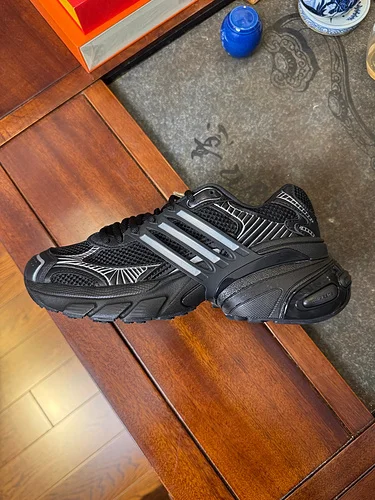 Adidas Originals ADISTAR XLG Black Retro Dad Shoes IF6935