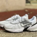 Nike V2K Run White Black Comfort Casual Dad Shoes HF5342-100
