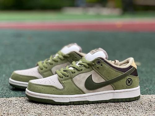 S2 Pure Original Dunk Asparagus Grey Green Yuto Horigome HF8022-300