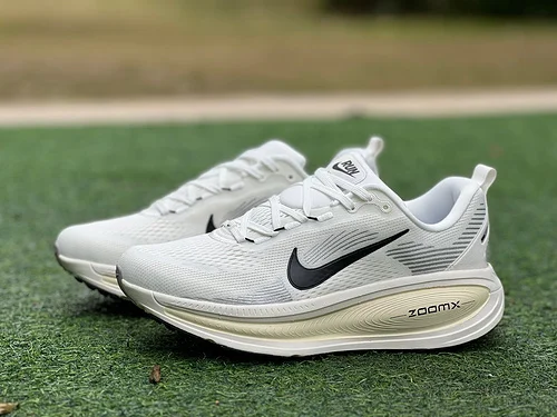 Nike Vomero 18 Off-White Marathon Running Shoes HM6803-101