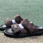 LOUIS VUITTON Pool Pillow Comfort Slides Brown