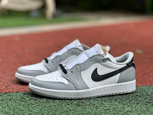 AJ1 Low White Grey Black Air Jordan 1 Low OG CZ0790-110