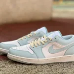 AJ1 Low White Blue Sneakers