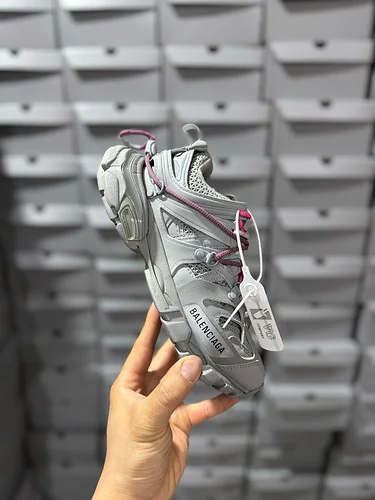 VG Version Balenciaga 3.0 Low Top Sneakers