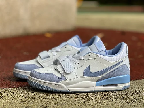 AJ312 White Blue Low Top Sneakers Fq7827-104