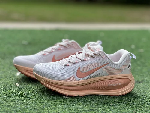 Nike Vomero 18 White Pink Marathon Running Shoes HM6804-601