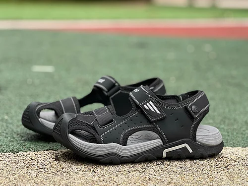 ECCO BIOM Men's Outdoor Trail Closed-Toe Sandals Mountain Series