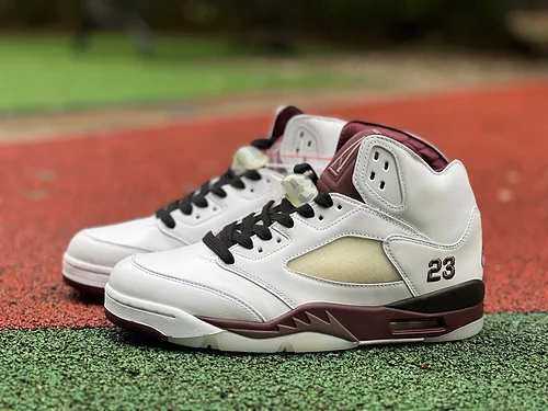 A Ma Mani¨¦re x Air Jordan 5 White Red Black IB1528-100