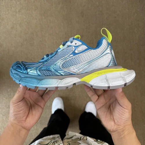 VG Version Balenciaga 3XL 10th Generation Distressed Blue Gradient