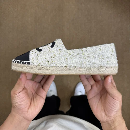 CHANEL Classic Espadrilles