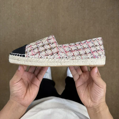 CHANEL Classic Espadrilles