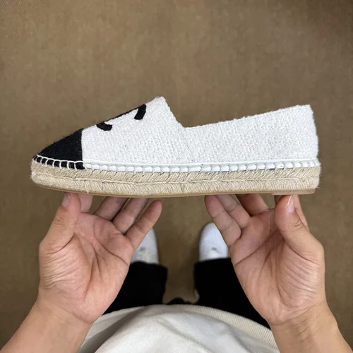 CHANEL Classic Espadrilles
