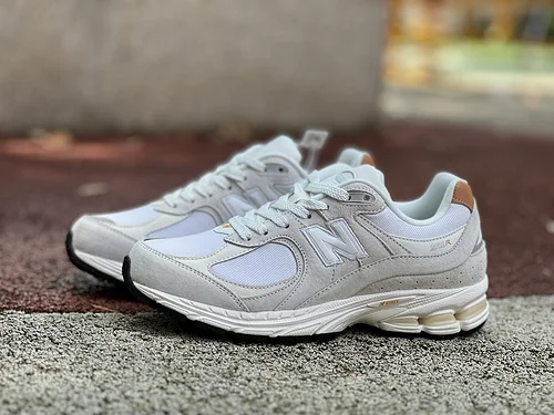 NB2002REC Beige Grey Sneakers