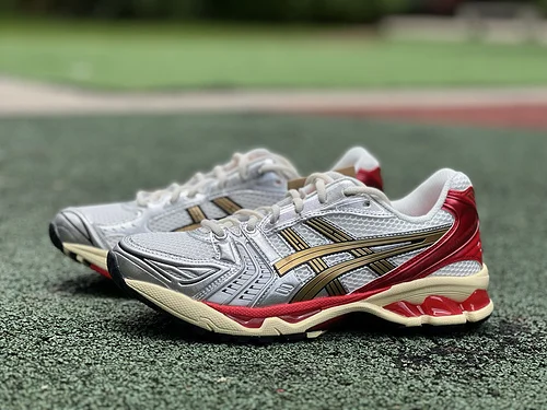 President Pure Original Sneaker Politics x Asics Gel-Kayano 14 White Silver Red 1203A692-100
