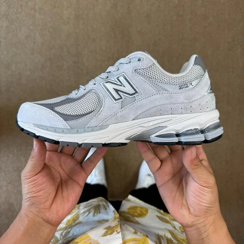 C Version New Balance NB2002R Cloud Grey ML2002R0