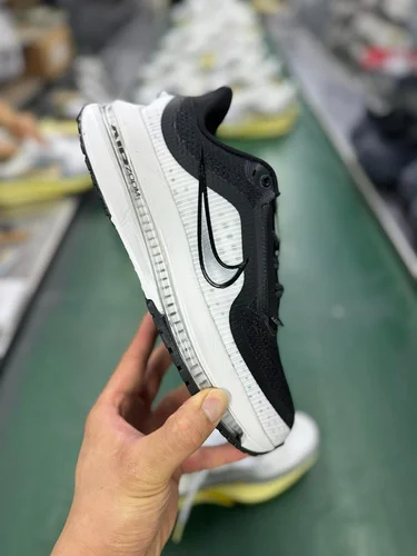 Barefoot Nike Air Zoom Pegasus Premium Mesh Air Cushion Running Shoes HQ2592-008