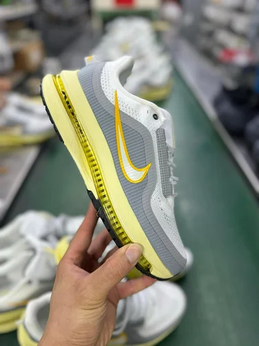 Barefoot Nike Air Zoom Pegasus Premium Running Shoes HQ2592 010