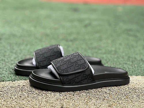 DIOR Aqua Anti-Slip Slides Black