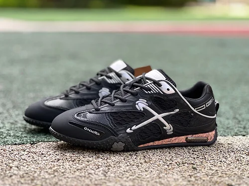 ON MAX Training Trainer Shoes Black Silver