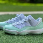 AJ11 Low Mint Green WMNS AJ11 Low Top Basketball Shoes AH7860-103