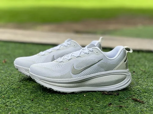 Nike Vomero 18 Pure White Marathon Running Shoes HM6804-104
