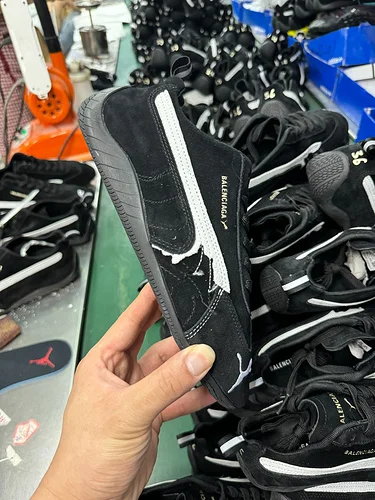 B Version The Open Product x Puma Speedcat Low Top Casual Shoes 406519 02