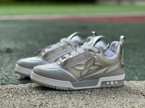 LOUIS VUITTON Skate LV Sneakers Metallic Silver