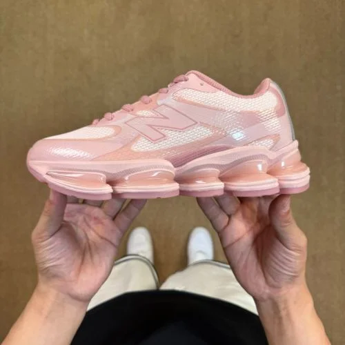 C Version New Balance NB2000 Pink U2000JG