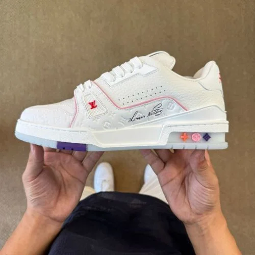 LV Shanghai Cruise Limited White Pink LOUIS VUITTON Trainer