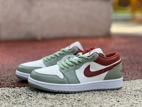 AJ1 Low White Green Red