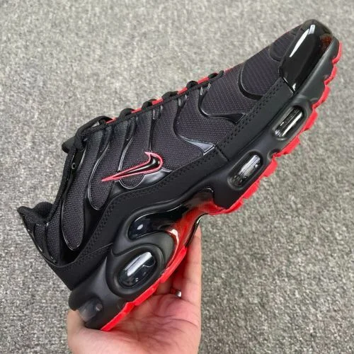 PB-MAX Nike Air Max Plus Running Shoes Black Red IM4868-010