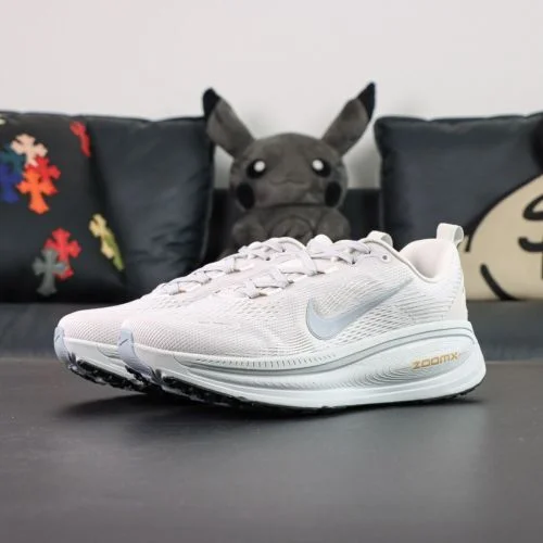 Nike Air Zoom Vomero 18 White Grey HM6803-009