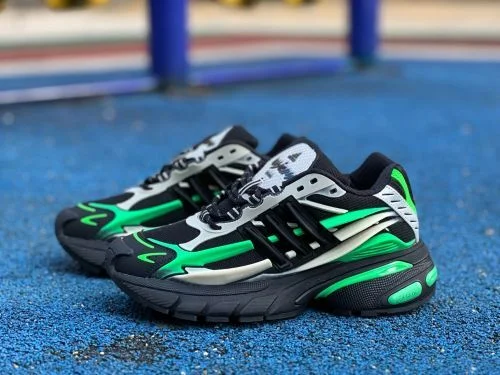 Pharrell Williams x Adidas Adistar Jellyfish Black Green JP9266